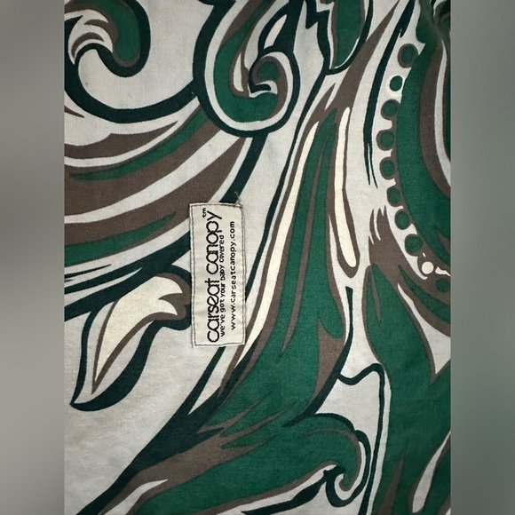 Carseat Canopy Green and White Cover - Picture 2 of 6